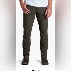 Kuhl Revolvr Rogue khaki pants size 32/32
